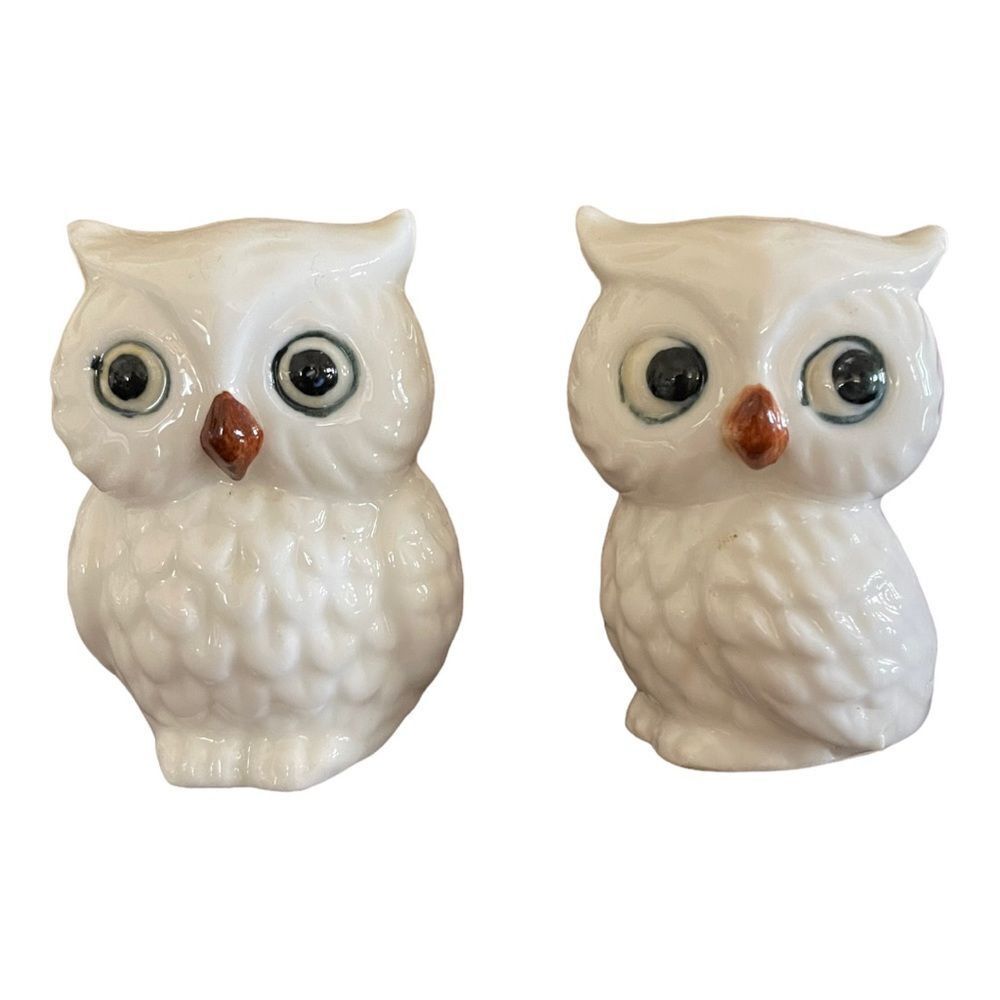 MINI OWL SALT N PEPPER SHAKERS